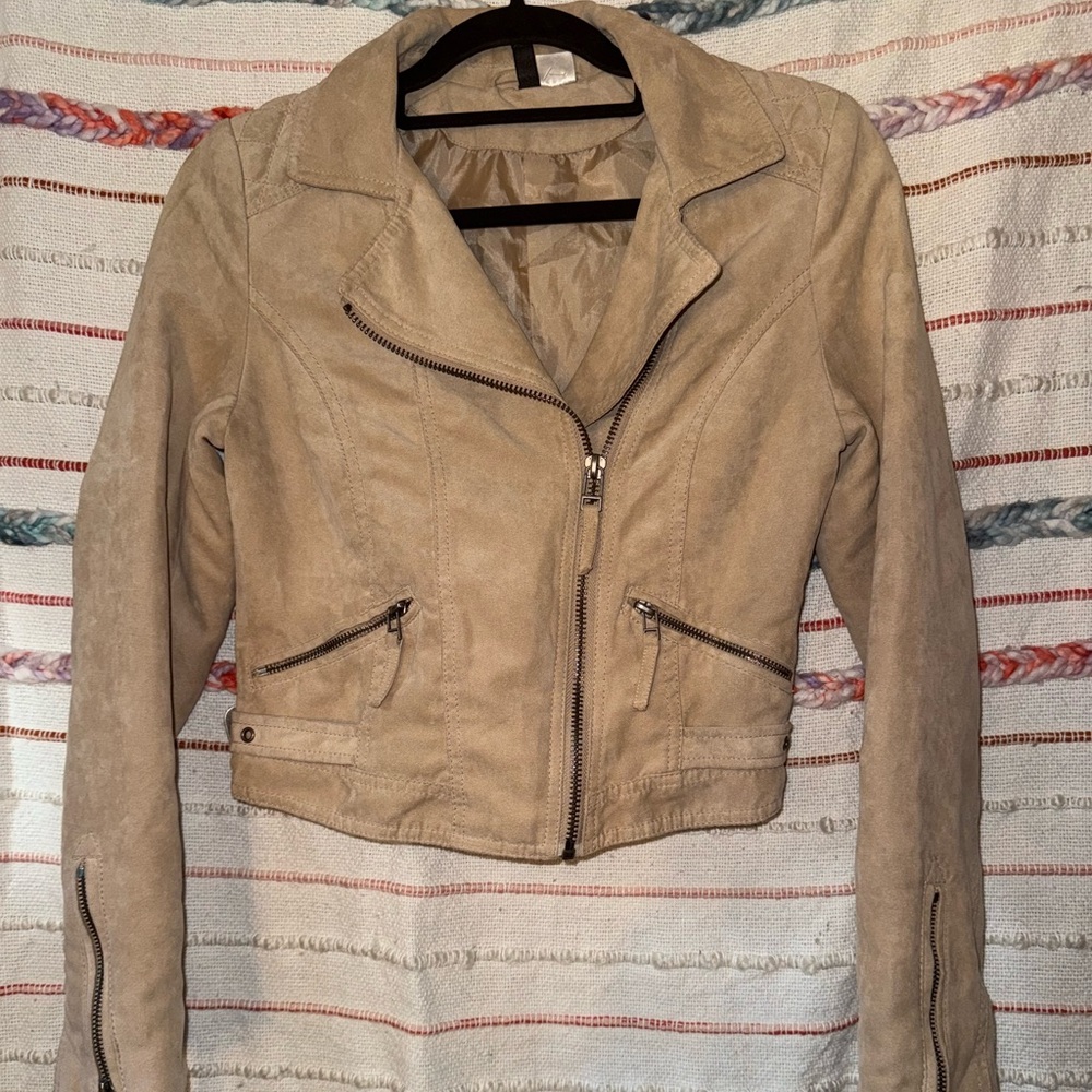 Divided Beige Jacket by‎ H&M